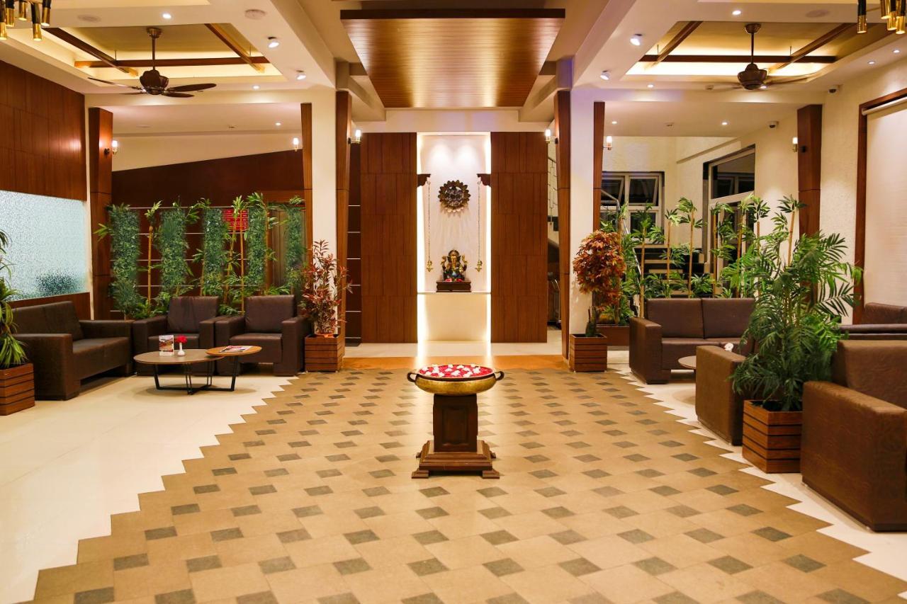 7 Apple Resort Lonavala Exterior foto