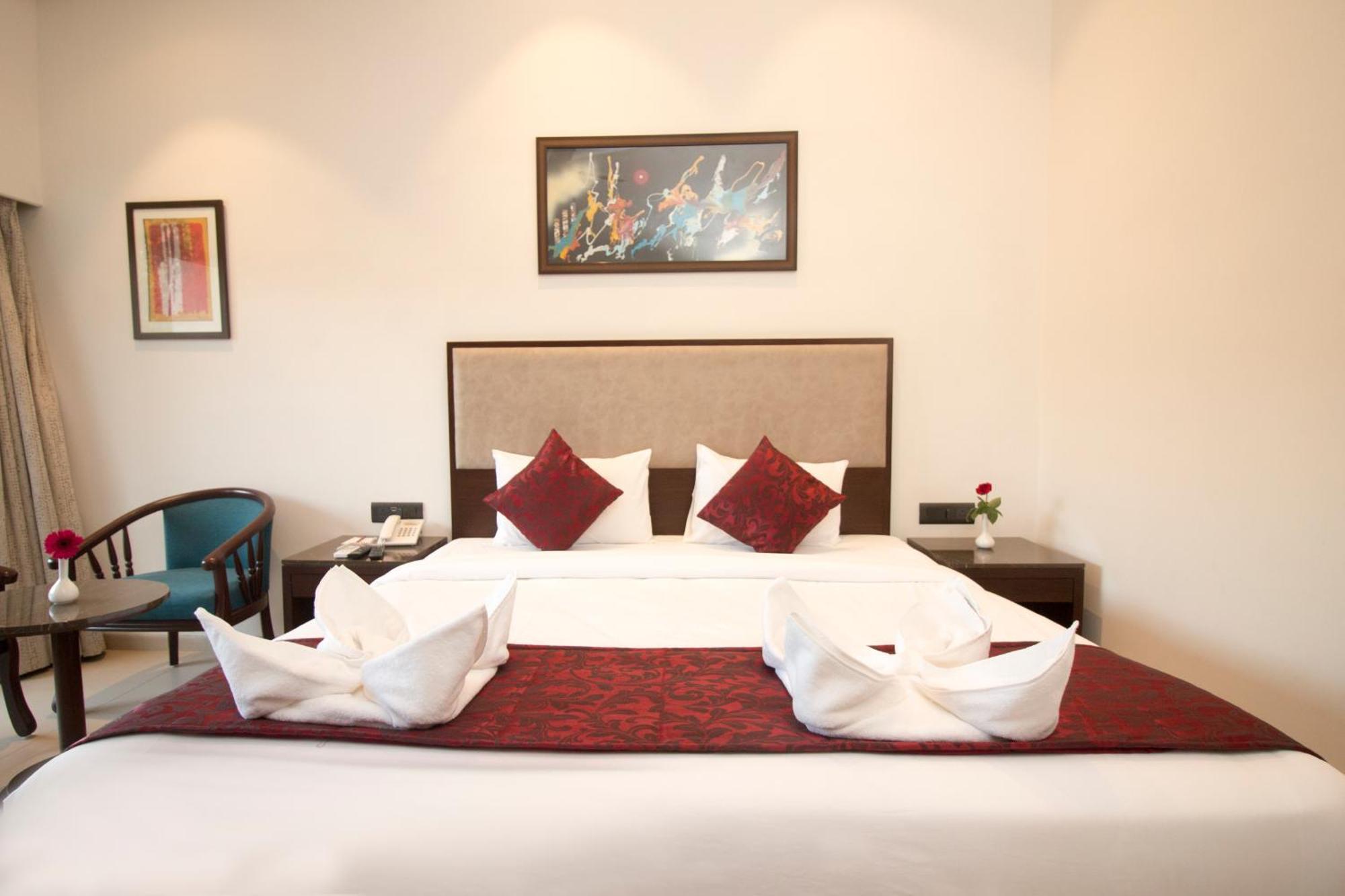 7 Apple Resort Lonavala Exterior foto
