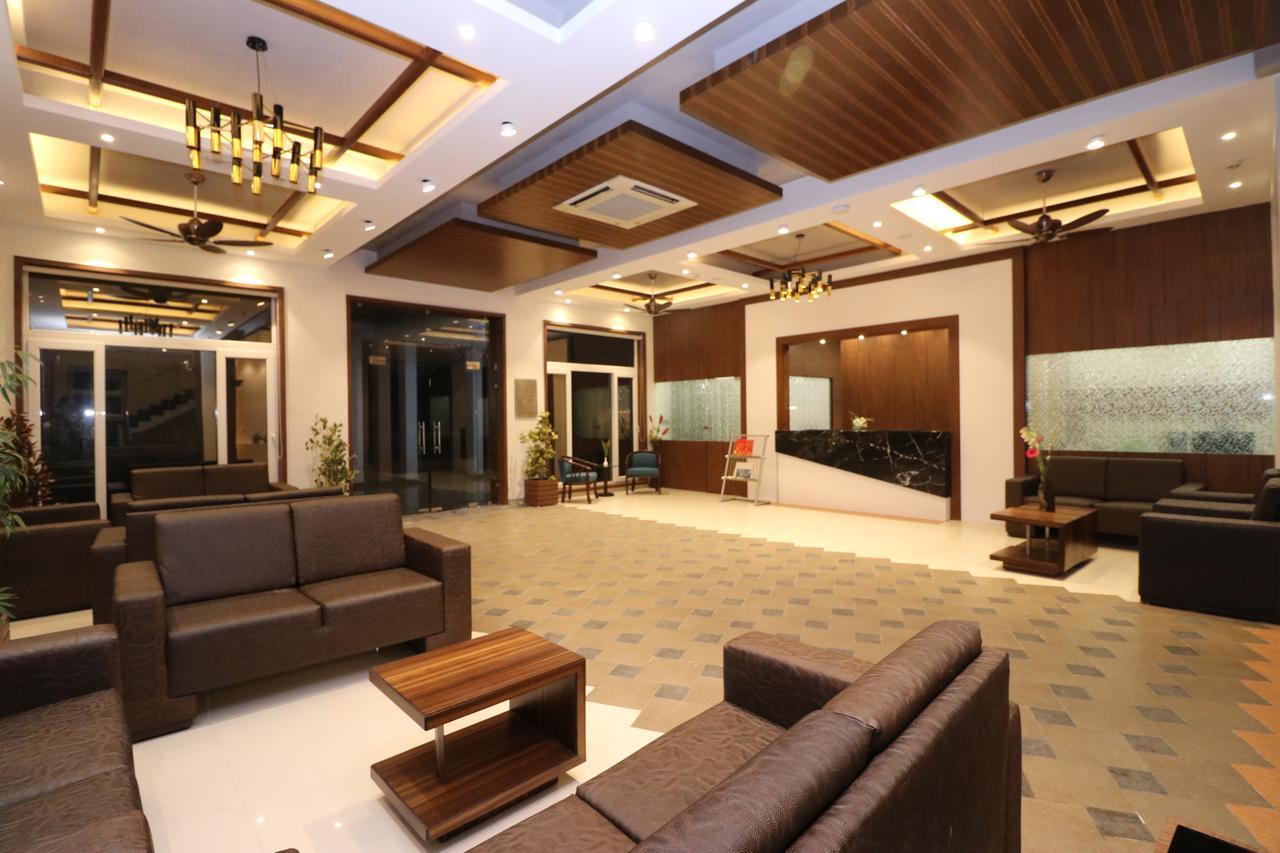 7 Apple Resort Lonavala Exterior foto